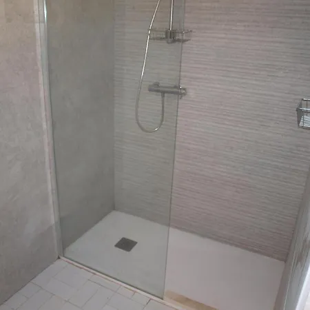 Acogedora Y Amplia Con Piscina Дом отдыха Малага